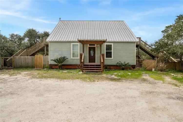 Multi-family house For Sale in 951, Mack Road, Texas