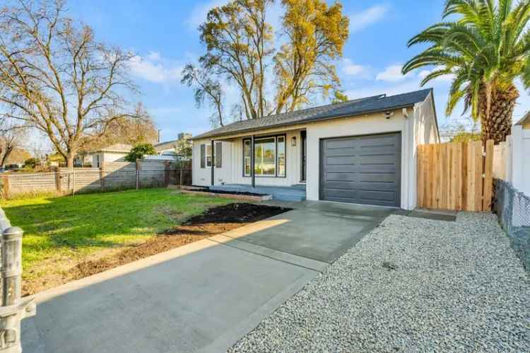 Single-family house For Sale in 1412, Stoddard Street, Sacramento, California