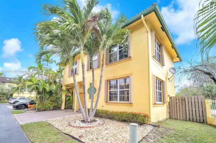 House For Sale in 705, Northeast 195th Street, Florida