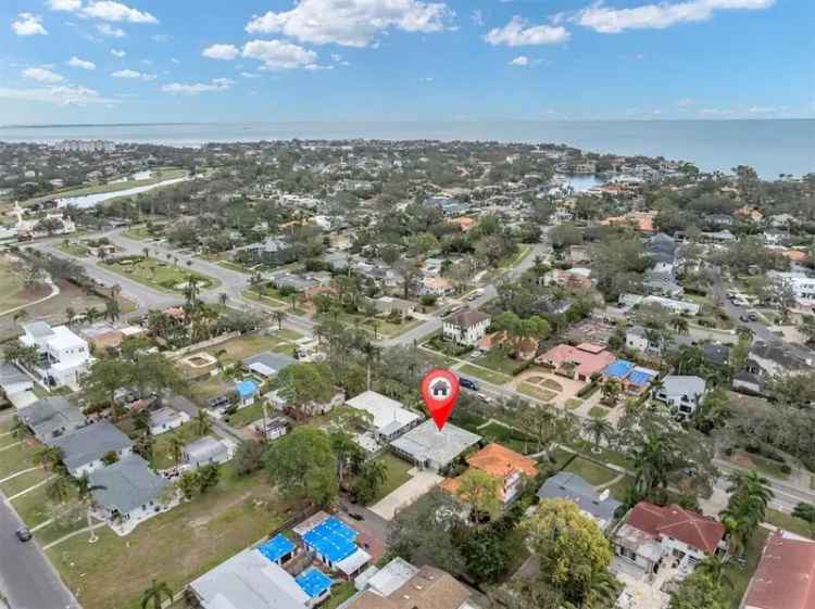 Land For Sale in 266, Snell Isle Boulevard Northeast, Saint Petersburg, Florida