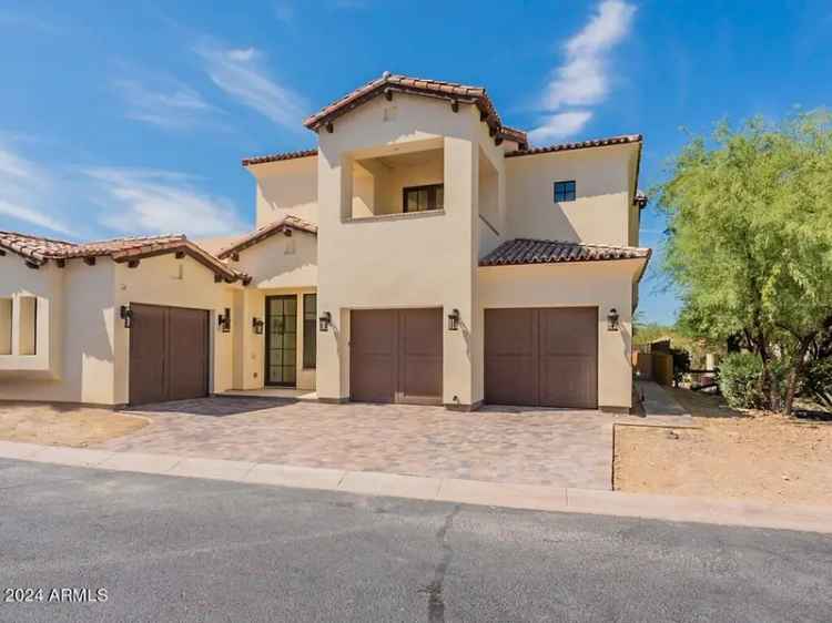 Single-family house For Sale in Paradise Valley, Arizona