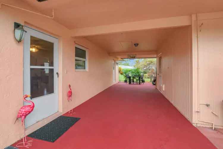 Condo For Sale in Delray Beach, Florida