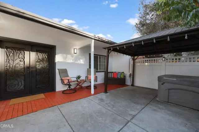 Single-family house For Sale in Los Angeles, California