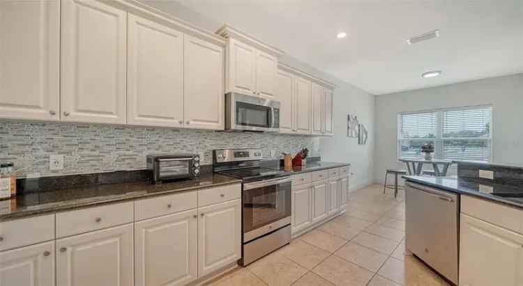 Single-family house For Sale in South Bradenton, Florida