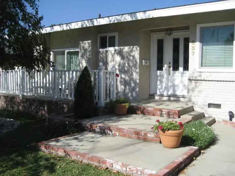 3 Bed 2 Bath House Near Finkbiner Park