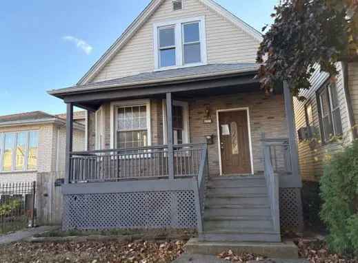 Single-family house For Sale in 6317, West Cuyler Avenue, Chicago, Illinois