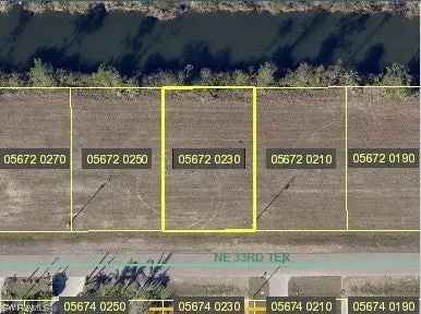 Land For Sale in Cape Coral, Florida