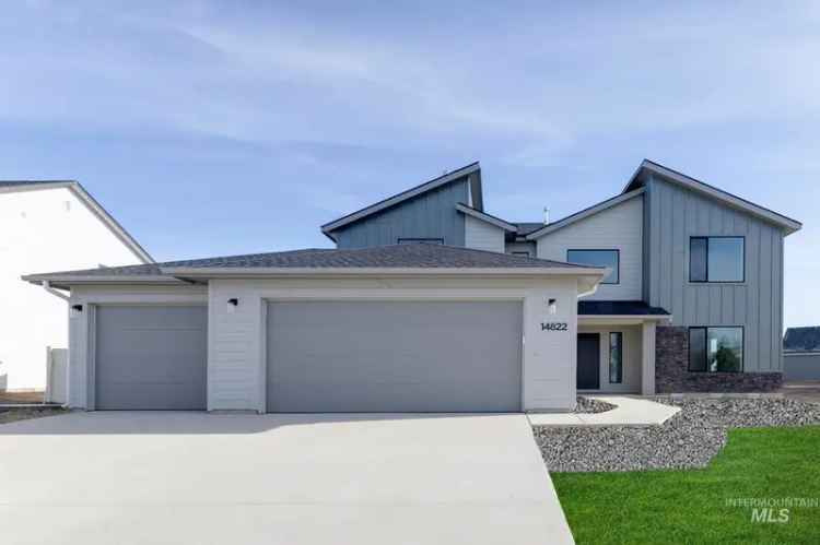 Single-family house For Sale in Nampa, Idaho