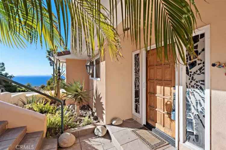 Single-family house For Sale in 1435, Skyline Drive, Laguna Beach, California