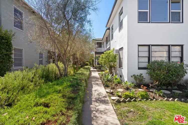 Multi-family house For Sale in 4526, Saint Elmo Drive, Los Angeles, California