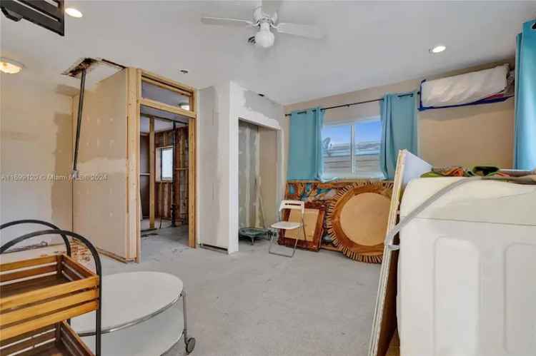 Multi-family house For Sale in Fort Lauderdale, Florida