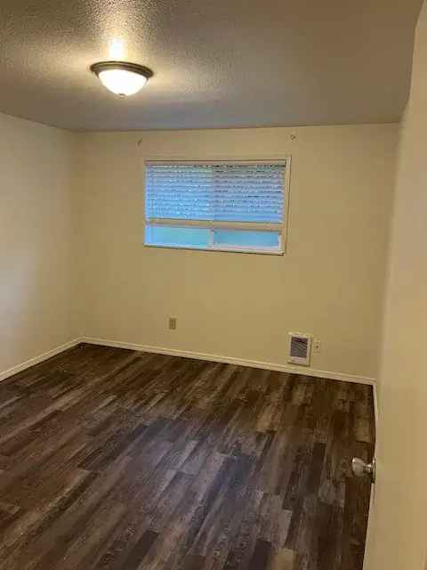 2 Bed 1 Bath Apartment for Rent Near Renton