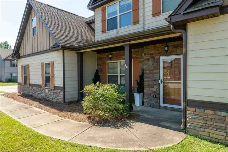 Single-family house For Sale in 56, New Castle Drive, Phenix City, Alabama