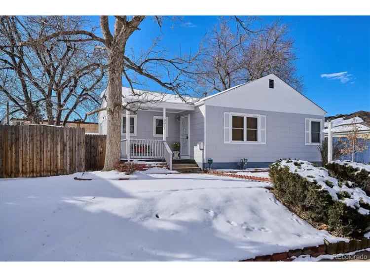 Single-family house For Sale in 3311, South Logan Street, Englewood, Colorado