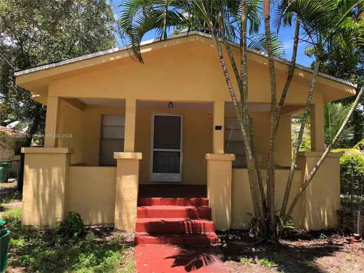 Multi-family house For Sale in 145, Northwest 32nd Street, Miami, Florida