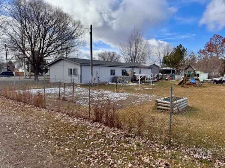 Single-family house For Sale in Rupert, Idaho