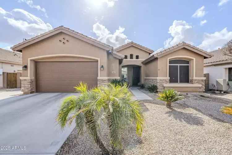 Single-family house For Sale in 2803, East Cobalt Street, Chandler, Arizona