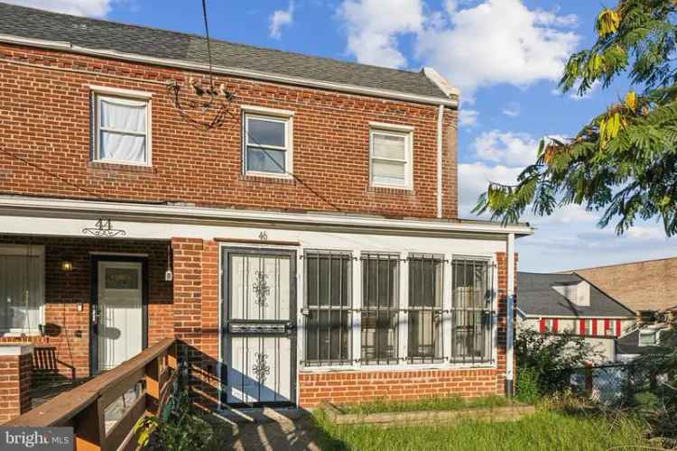 Single-family house For Sale in 46, Burns Street Northeast, Washington, District of Columbia