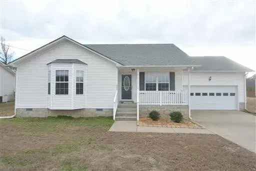 3 Bed 2 Bath Ranch Home Near Fort Campbell