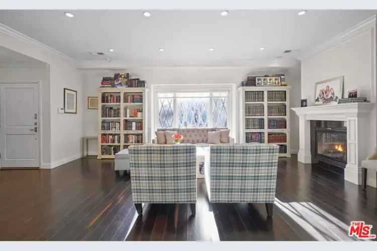 Single-family house For Sale in 506, North Sierra Drive, Beverly Hills, California