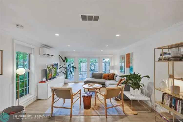 House For Sale in 813, Southeast 2nd Street, Fort Lauderdale, Florida