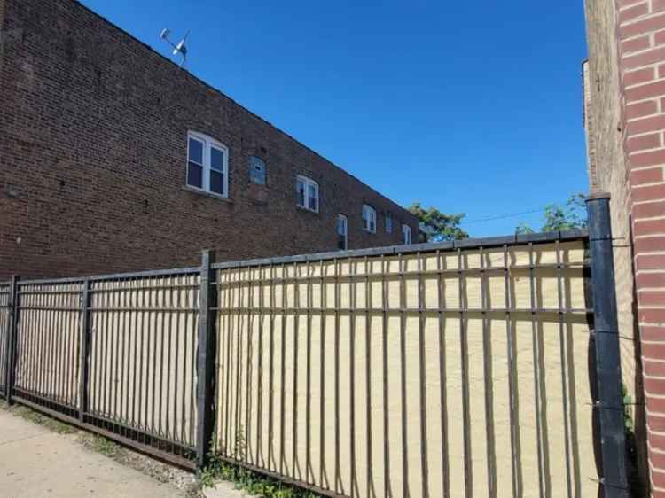 Land For Sale in 4950, West Diversey Avenue, Chicago, Illinois