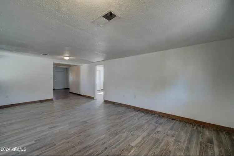 Duplex For Sale in Phoenix, Arizona