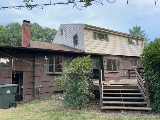 Single-family house For Sale in 101, Heron Road, East Hartford, Connecticut