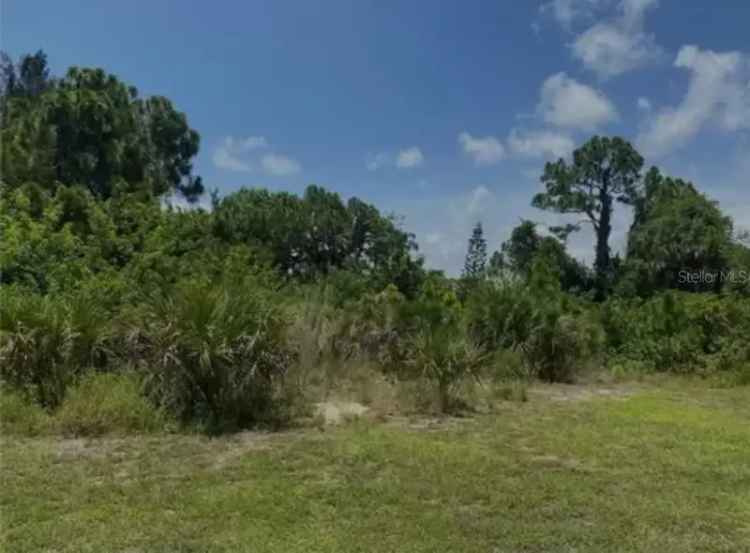 Land For Sale in Englewood, Florida