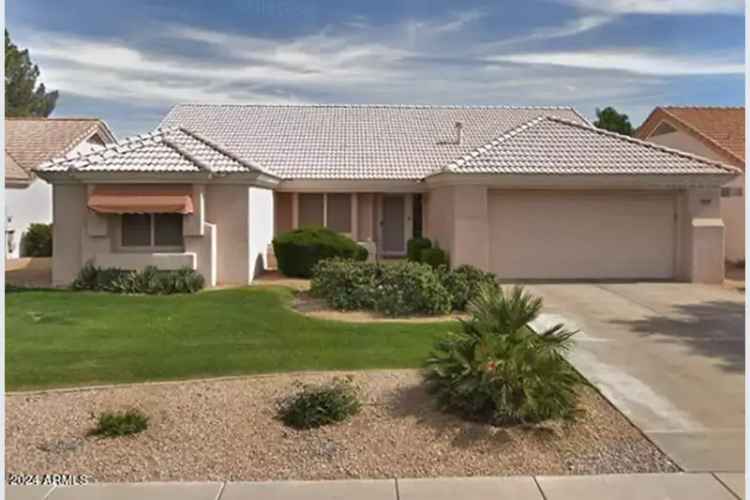 Single-family house For Sale in 14129, West Sky Hawk Drive, Sun City West, Arizona