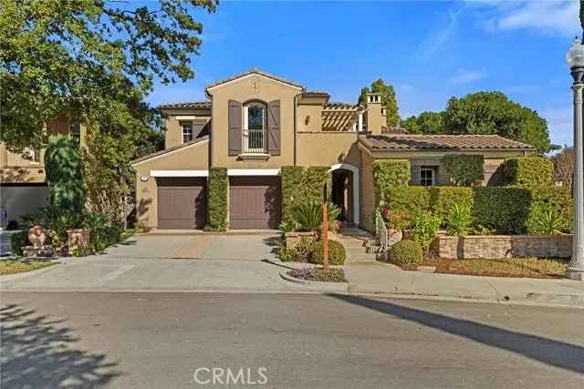 Single-family house For Sale in 37, Triple Leaf, Irvine, California