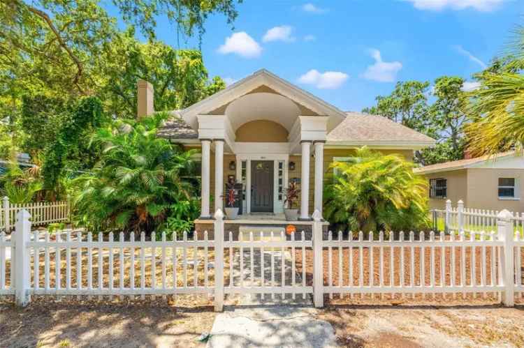 Single-family house For Sale in 1511, Prescott Street South, Saint Petersburg, Florida