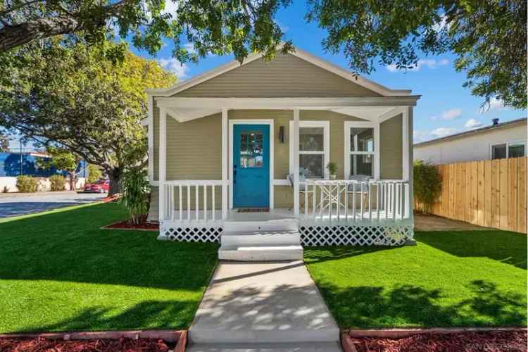 Single-family house For Sale in 1743, 30th Street, San Diego, California