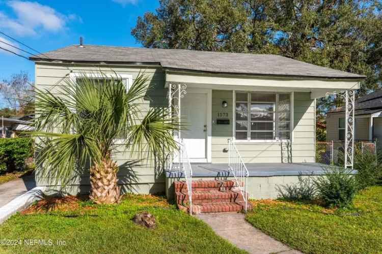 Single-family house For Sale in Jacksonville, Florida