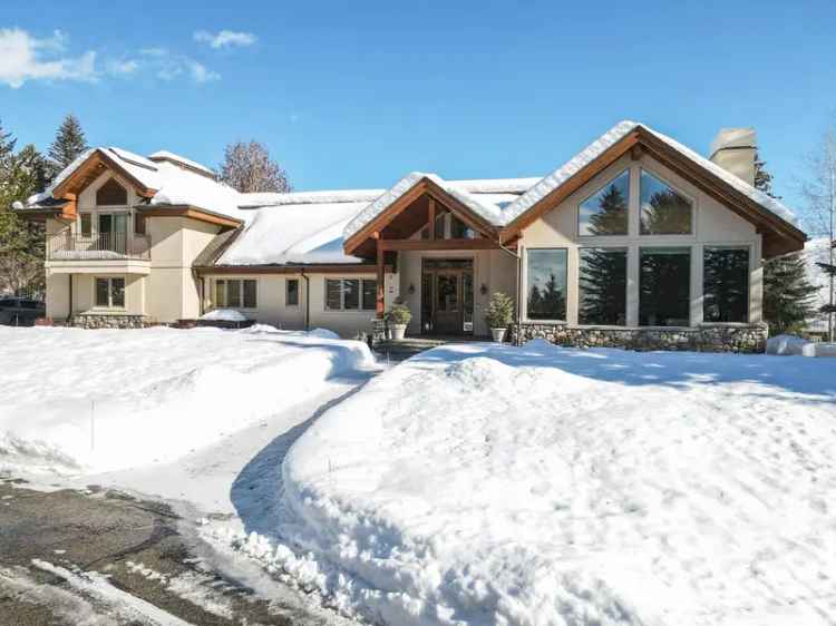 Single-family house For Sale in 124, Highlands Drive, Sun Valley, Idaho