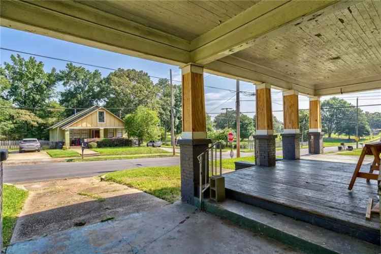 Multi-family house For Sale in 1630, Temple Avenue, Atlanta, Georgia