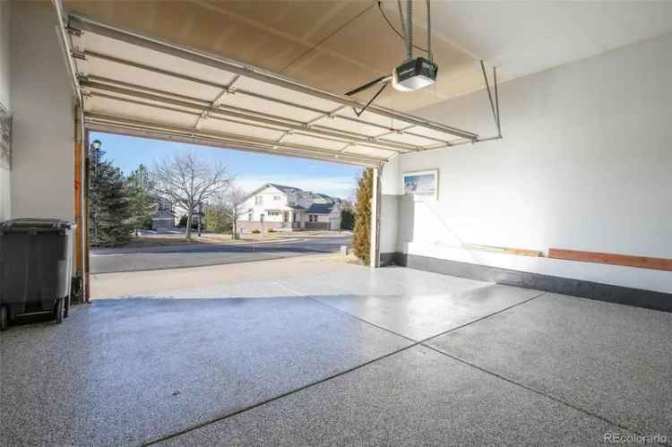 Single-family house For Sale in 20697, East Lake Avenue, Centennial, Colorado