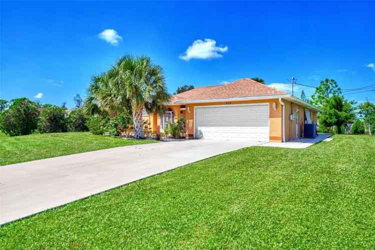 Single-family house For Sale in North Port, Florida