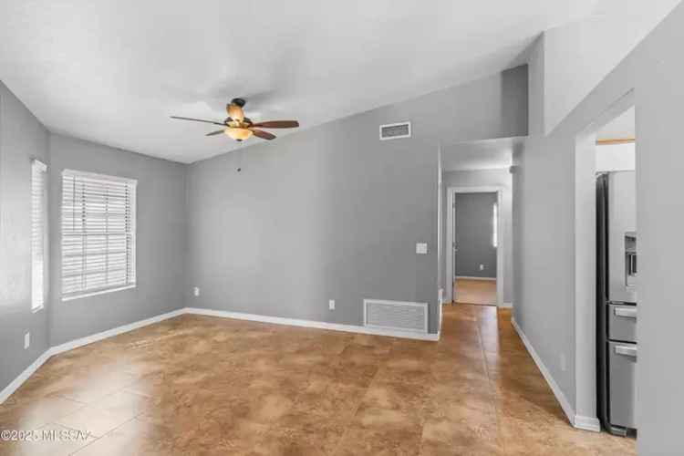 Single-family house For Sale in 7711, South Solomon Avenue, Tucson, Arizona