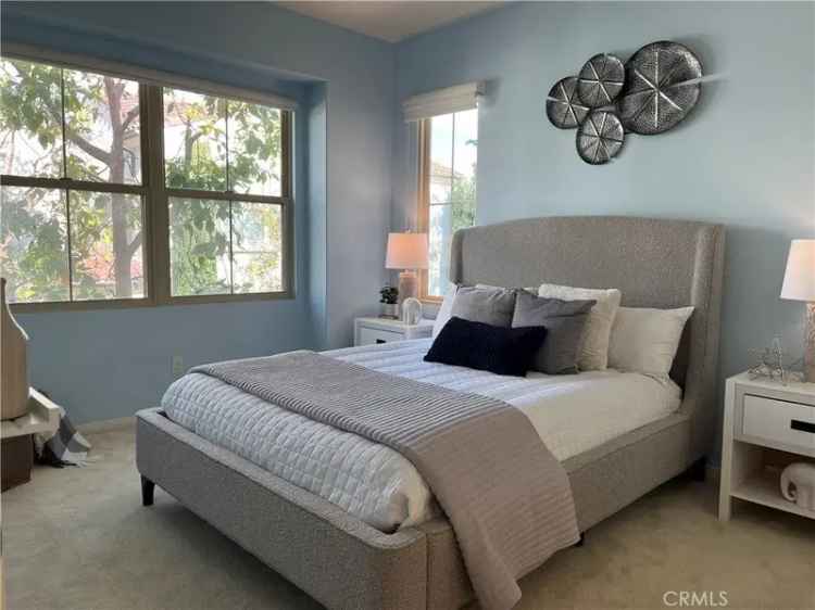 Condo For Sale in 215, Overbrook, Irvine, California