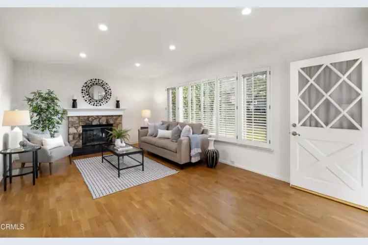 Single-family house For Sale in 4725, Cypress Street, La Cañada Flintridge, California