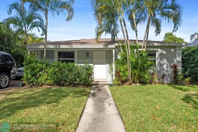 Multi-family house For Sale in 1015, Upland Road, West Palm Beach, Florida