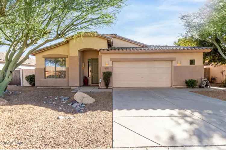 Single-family house For Sale in 2191, East Bellerive Place, Chandler, Arizona