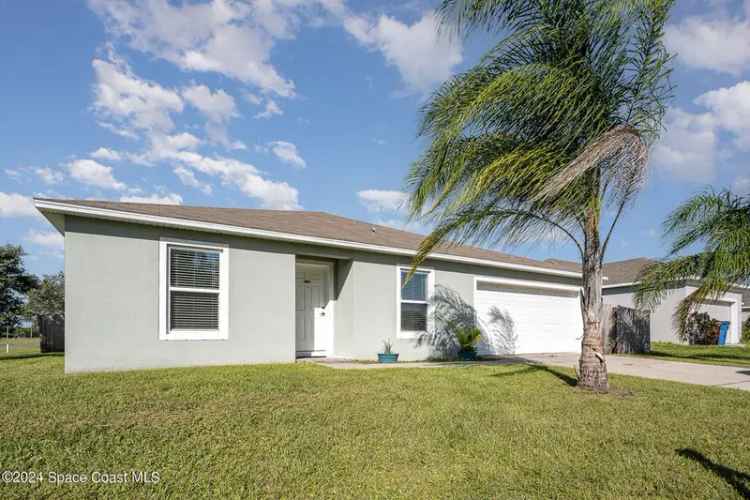 Single-family house For Sale in Palm Bay, Florida