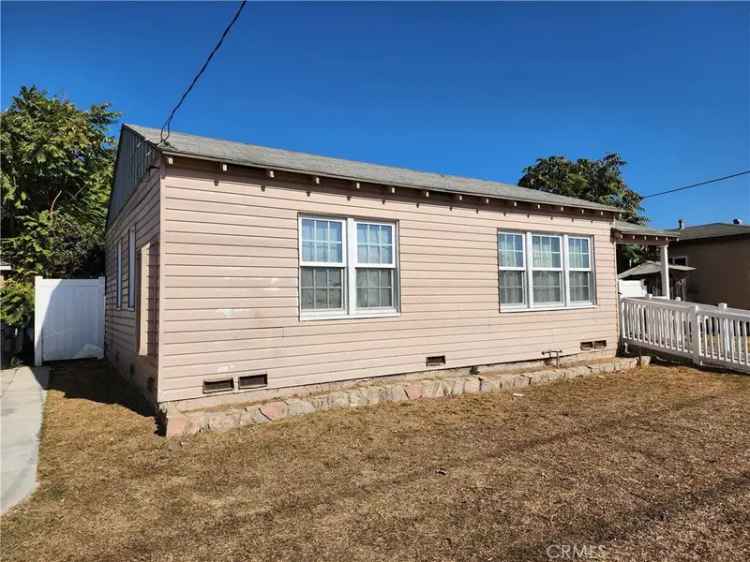 Single-family house For Sale in Torrance, California