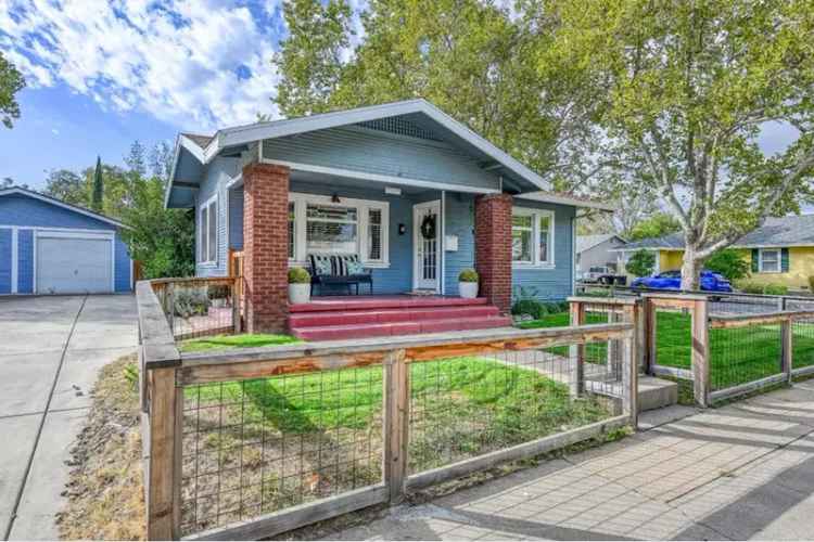 Single-family house For Sale in 529, Main Street, Roseville, California