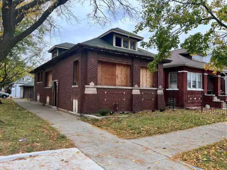 Single-family house For Sale in 6158, South Francisco Avenue, Chicago, Illinois