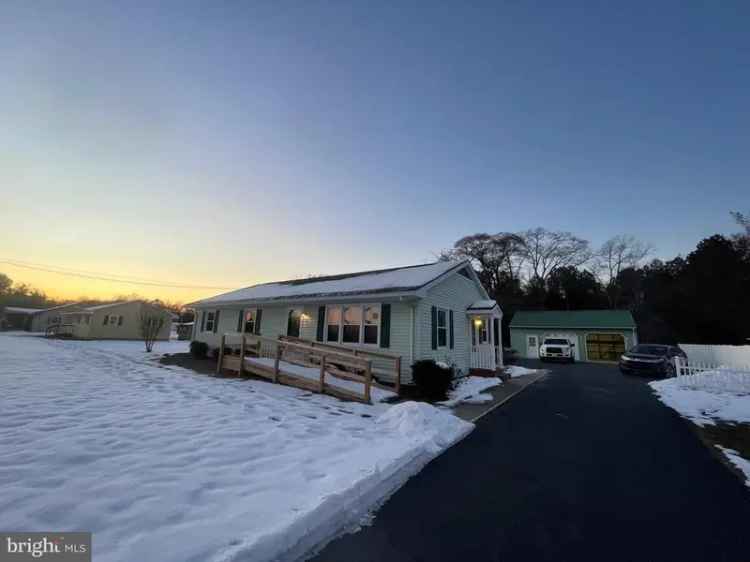 Single-family house For Sale in Laurel, Delaware