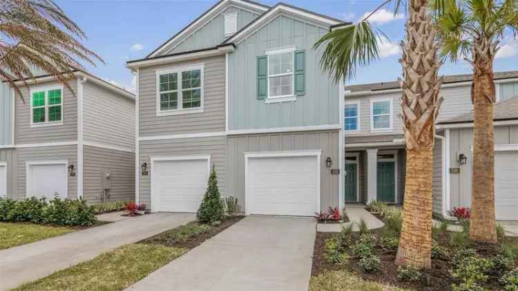 House For Sale in Palm Coast, Florida