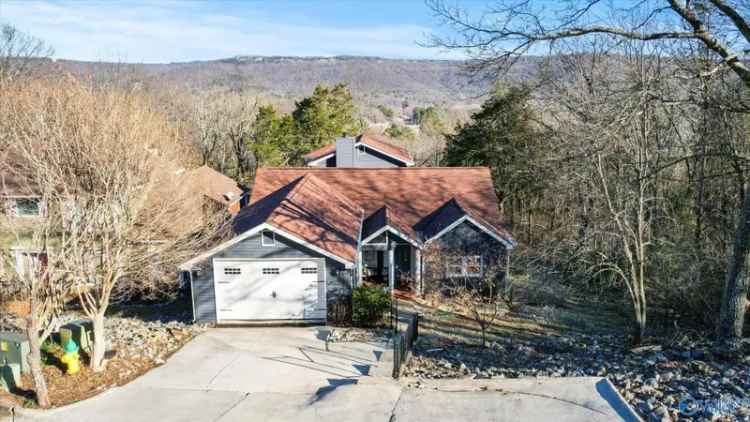 Single-family house For Sale in 10137, Skylark Drive Southeast, Huntsville, Alabama